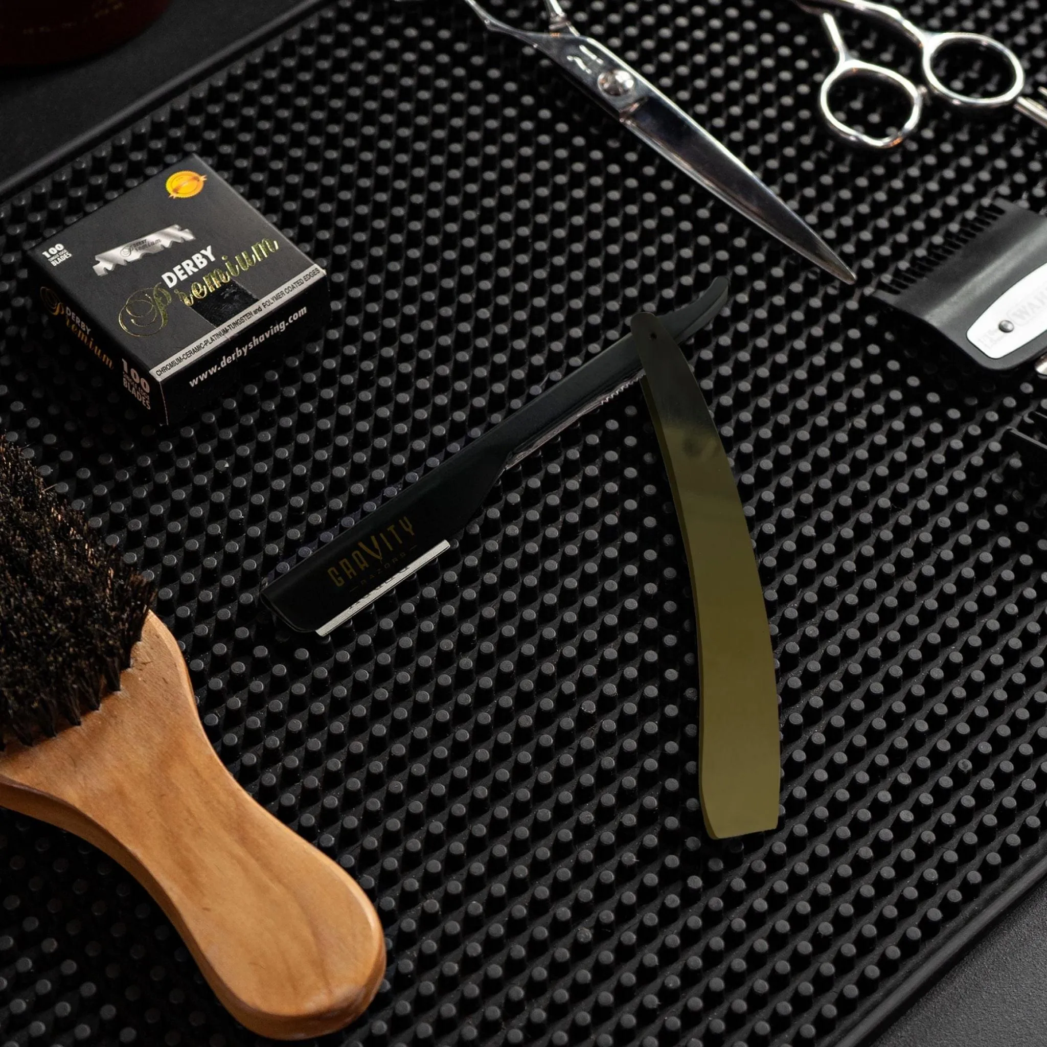 2mm Ultra-Exposed Straight Razor