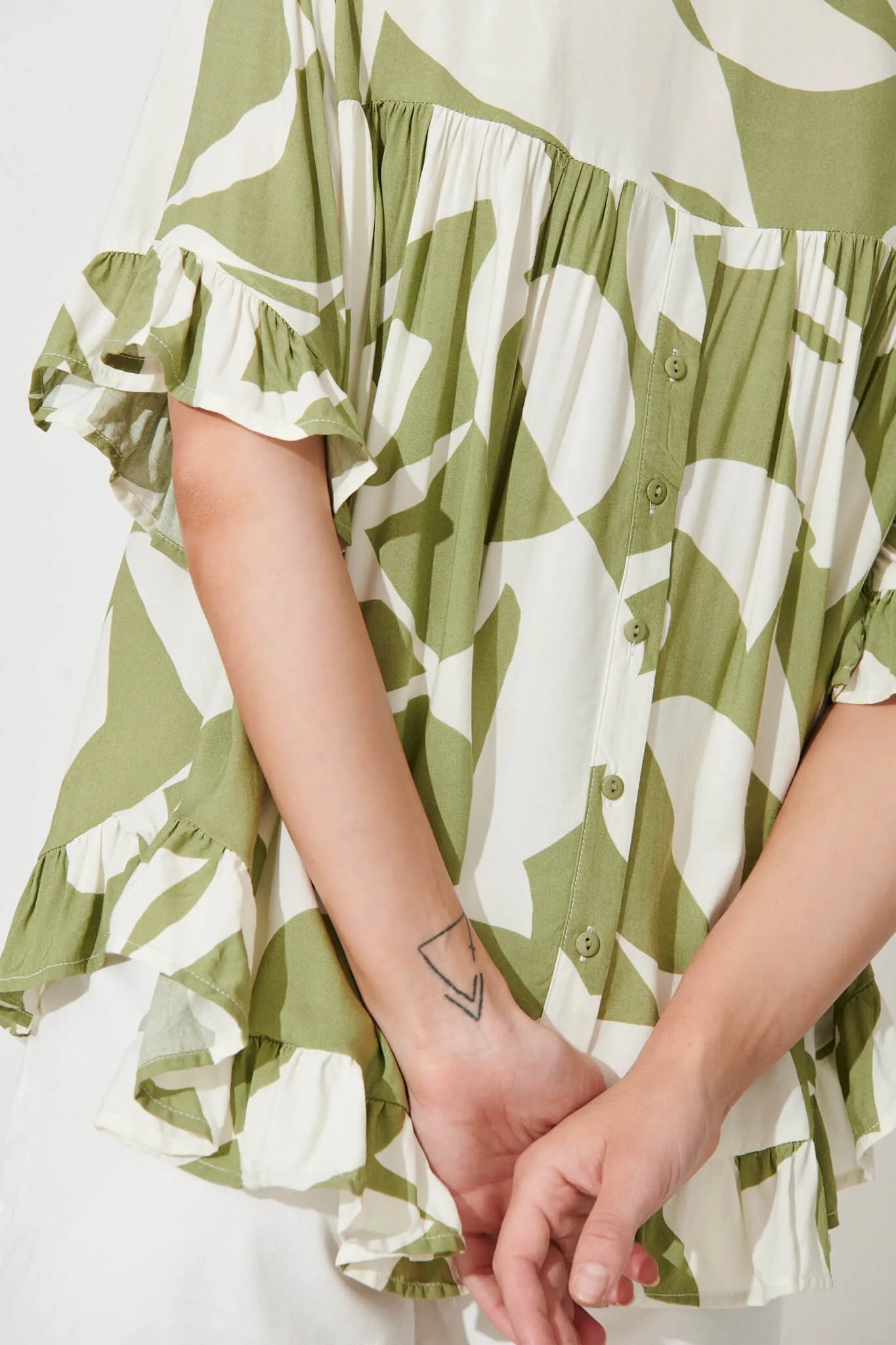 Catharina Top In Olive And Cream Geometric Print
