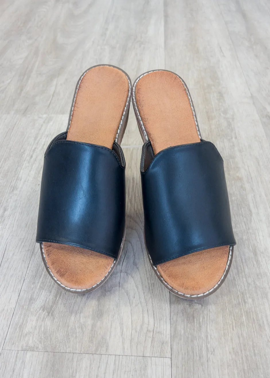Elis Wedge