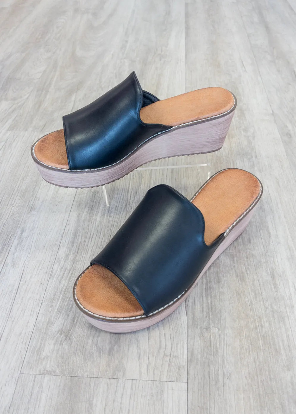 Elis Wedge
